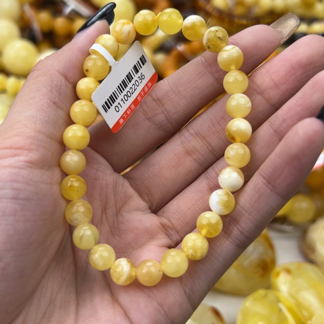 琥珀珠宝奇石未镶嵌