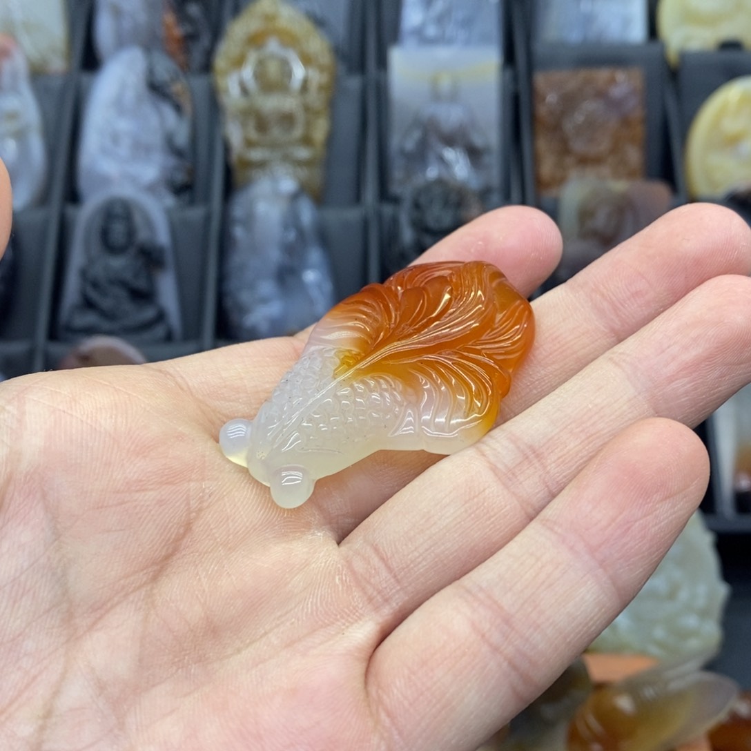 玛瑙/玉髓吊坠(赠链)未镶嵌吊坠