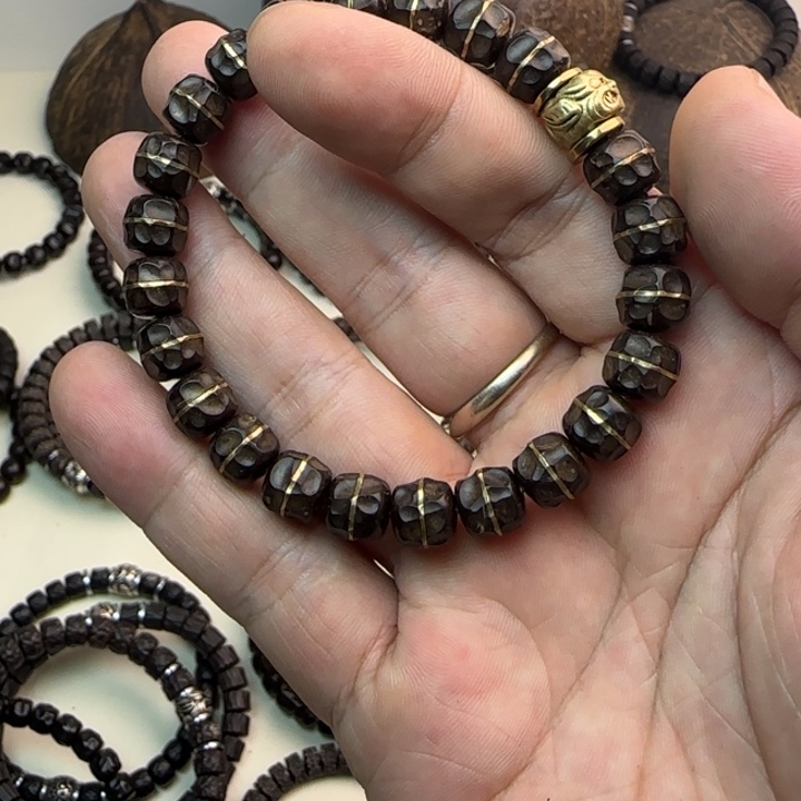 【闪购商品】椰蒂手串98一线无相吞金兽