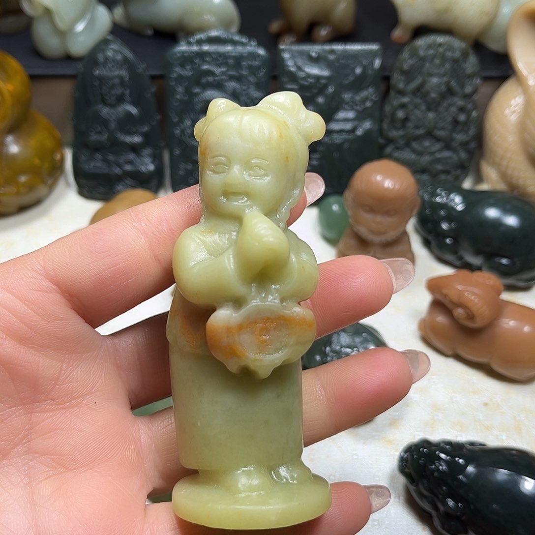白玉菩提吊坠白玉菩提吊坠