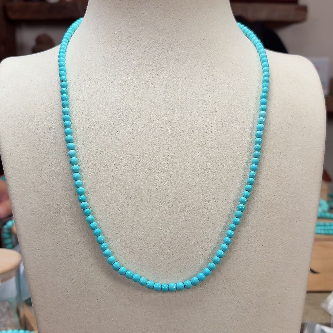 18K金镶嵌绿松石珠宝奇石