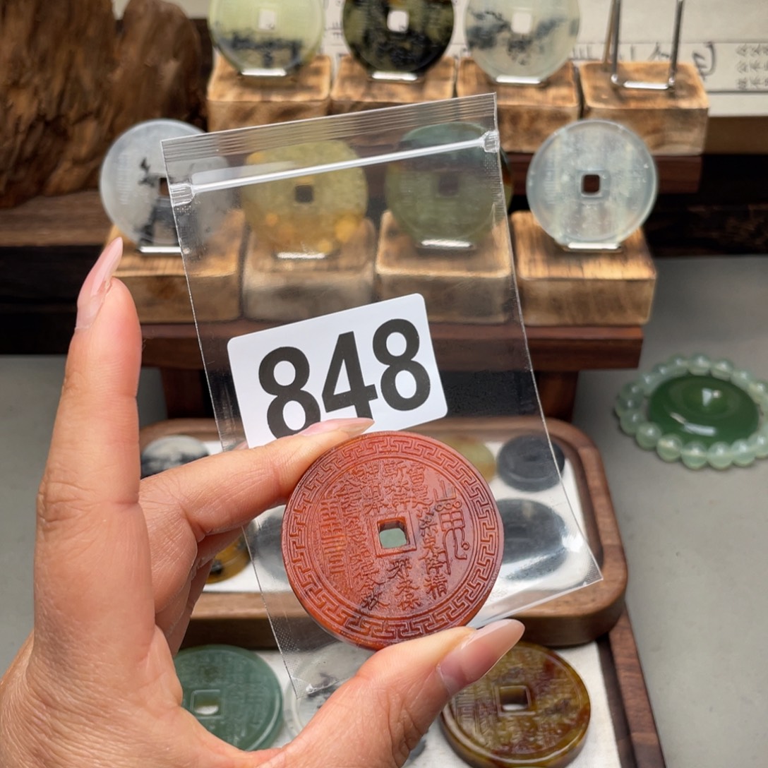 用***6蛇纹石玉未镶嵌颈饰