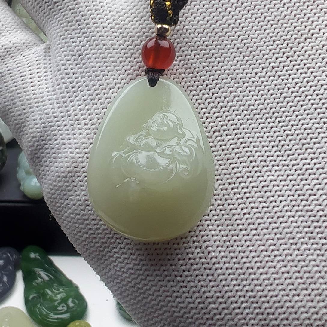 和田玉未镶嵌挂件