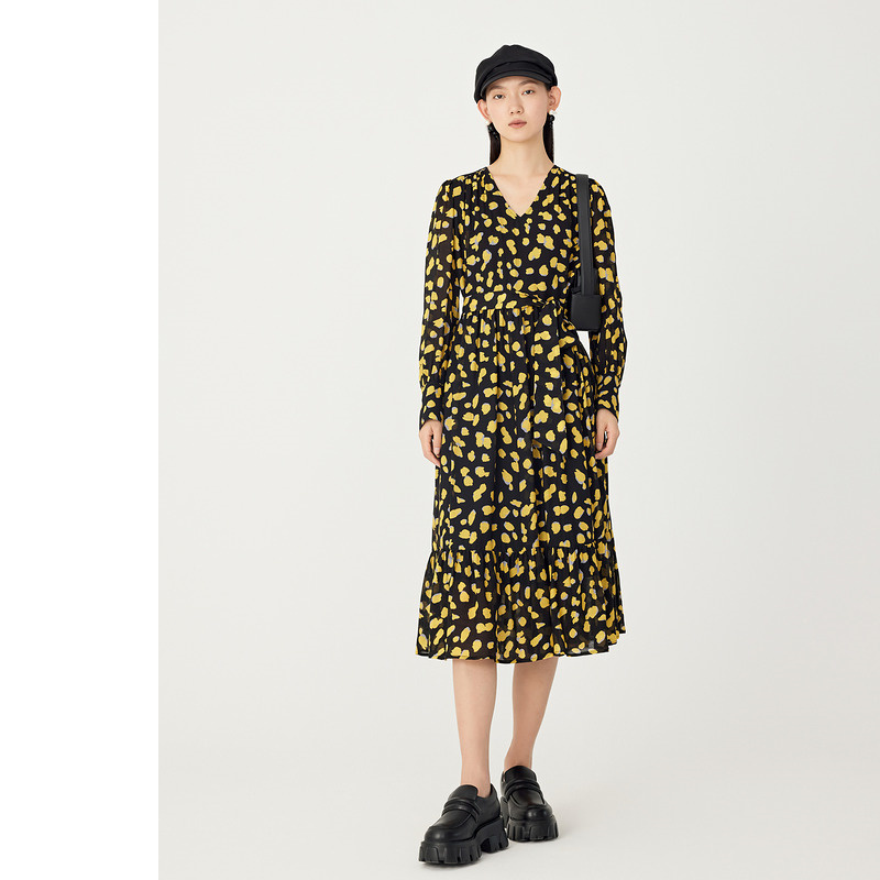 【达人专属】AUM秋冬气质复古提花优雅长袖时尚休闲女装连衣裙