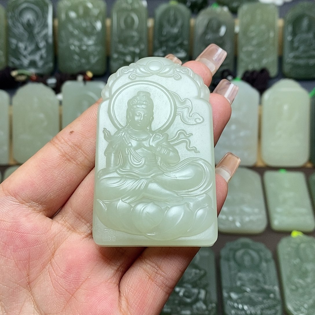 【闪购商品】和田玉颈饰未镶嵌