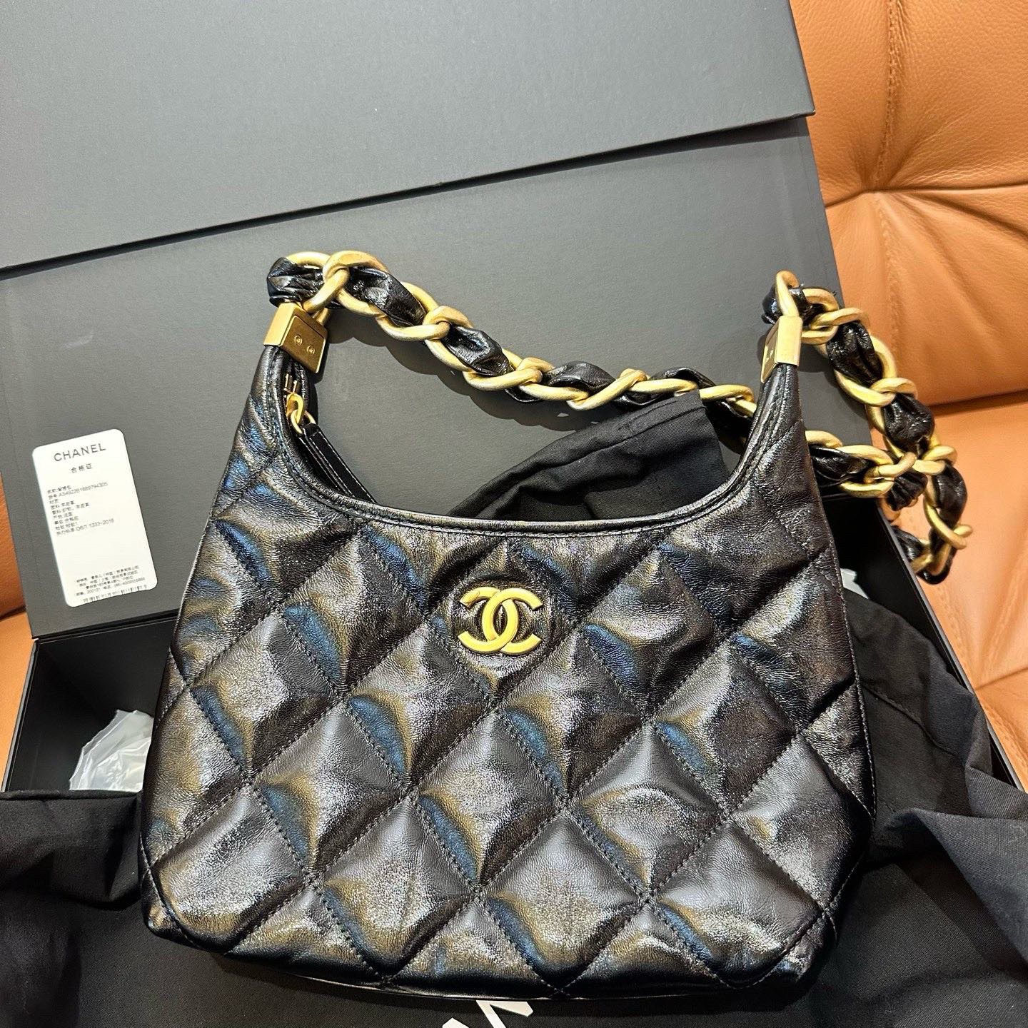 99新 Chanel/香奈儿 林纳奢品丨24A油蜡羊Hobo小号单肩腋下包