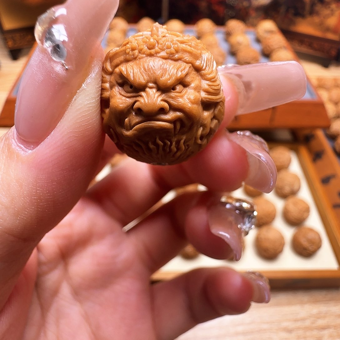 猴头核桃吊坠小*夺面冥王