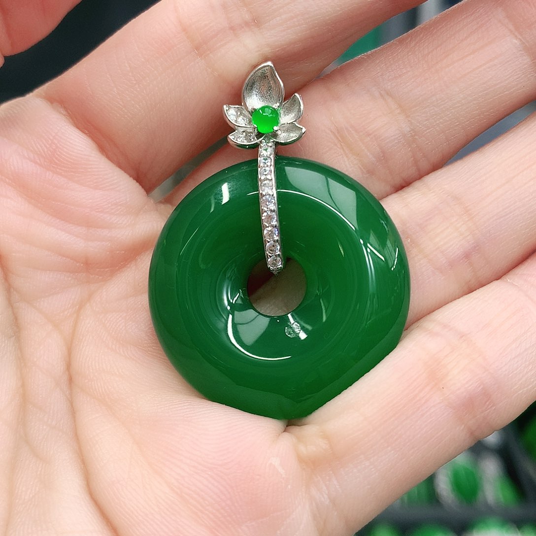 银S925镶嵌吊坠玛瑙/玉髓