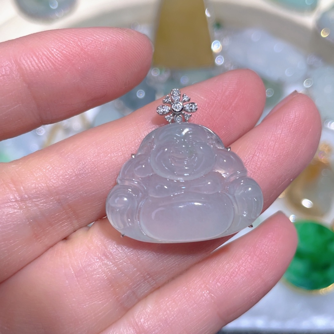 翡翠颈饰18K金镶嵌翡翠