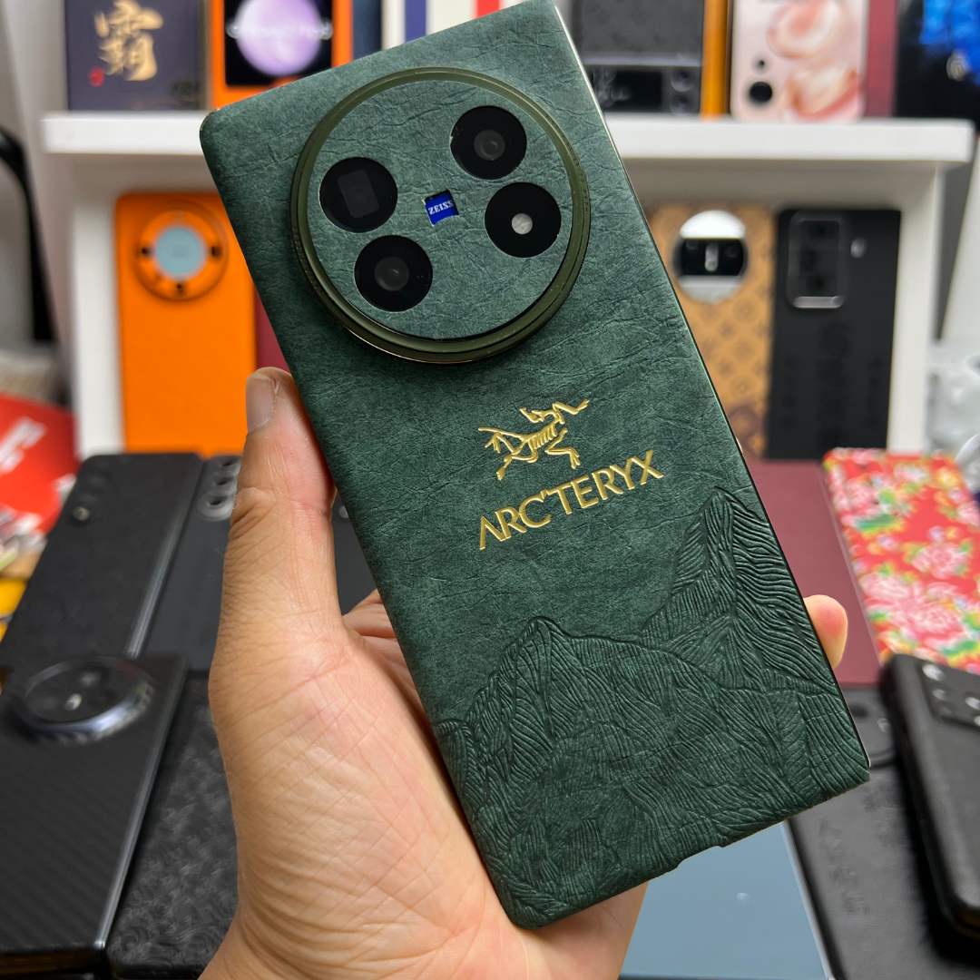 【拍一发二】Vivo【XFold5】折叠机全包膜裸机手感