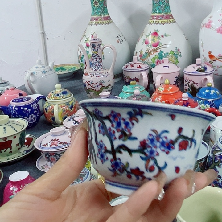 随***然景德镇陶瓷博物有限公司副