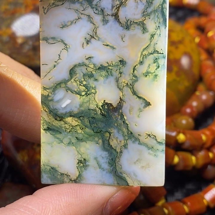 玛瑙/玉髓颈饰未镶嵌了**己