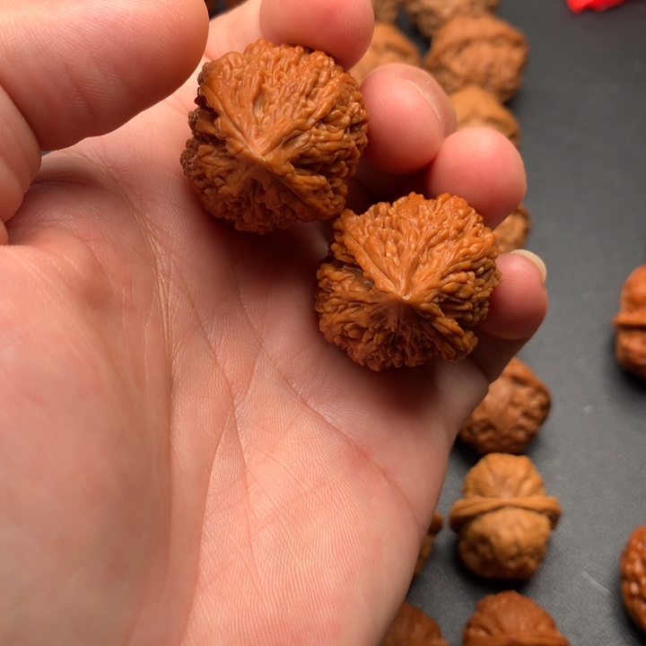 吊坠文玩核桃3.0塔尖