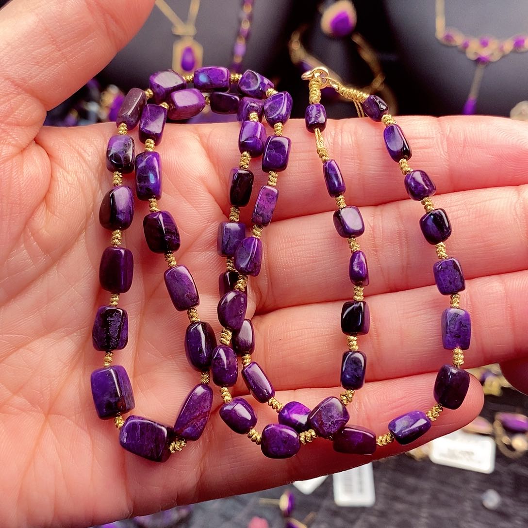 苏纪石（舒俱来）项链18K金镶嵌