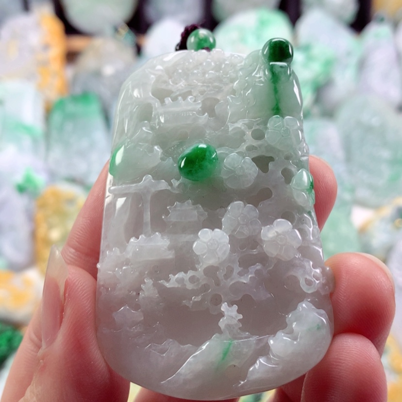 【闪购商品】翡翠吊坠(不含链)未镶嵌