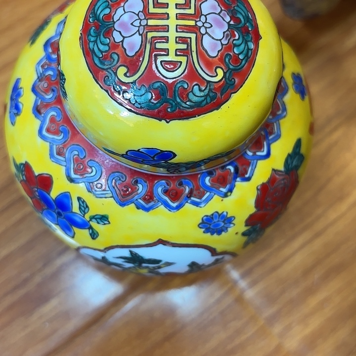 天***国陶瓷摆件不固定一件