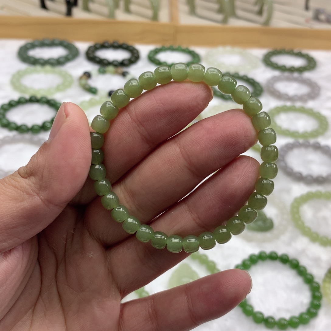 和田玉未镶嵌手串（直切湖水绿6）