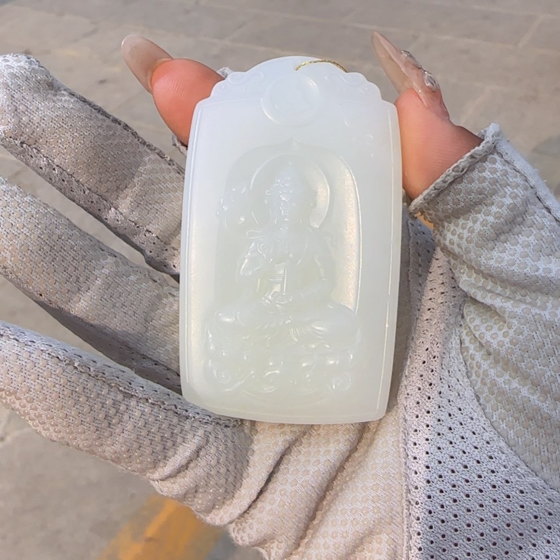 和田玉未镶嵌颈饰75