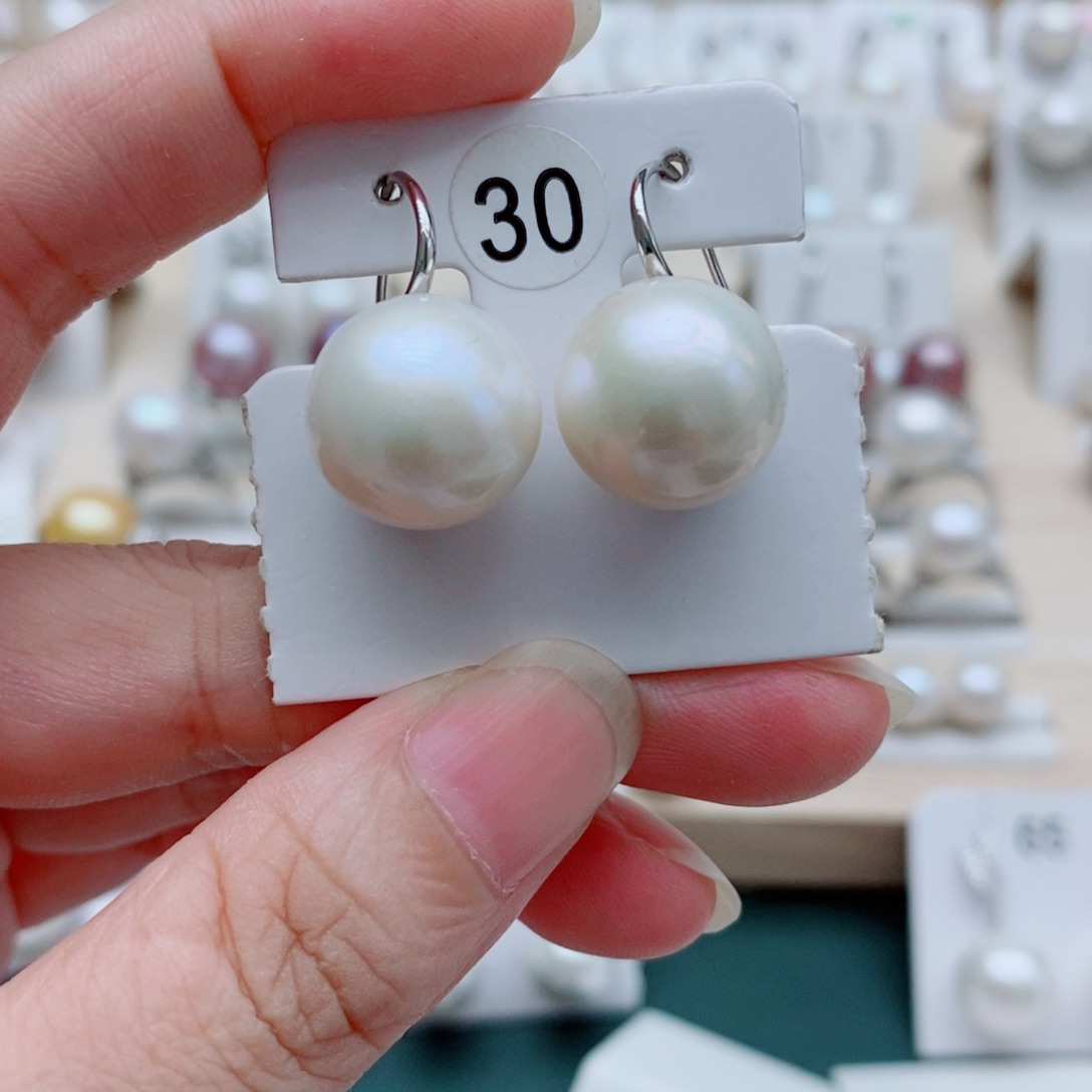 @***君银S925镶嵌淡水珍珠耳饰13mm