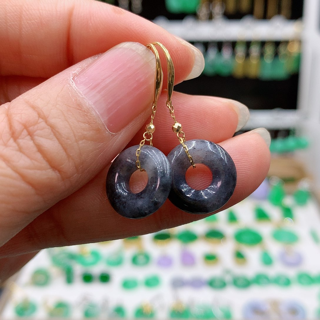 翡翠耳饰18K金镶嵌的