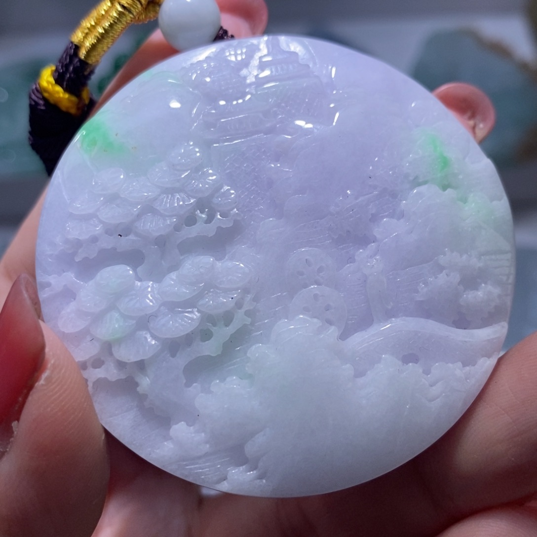 【闪购商品】翡翠未镶嵌颈饰山水
