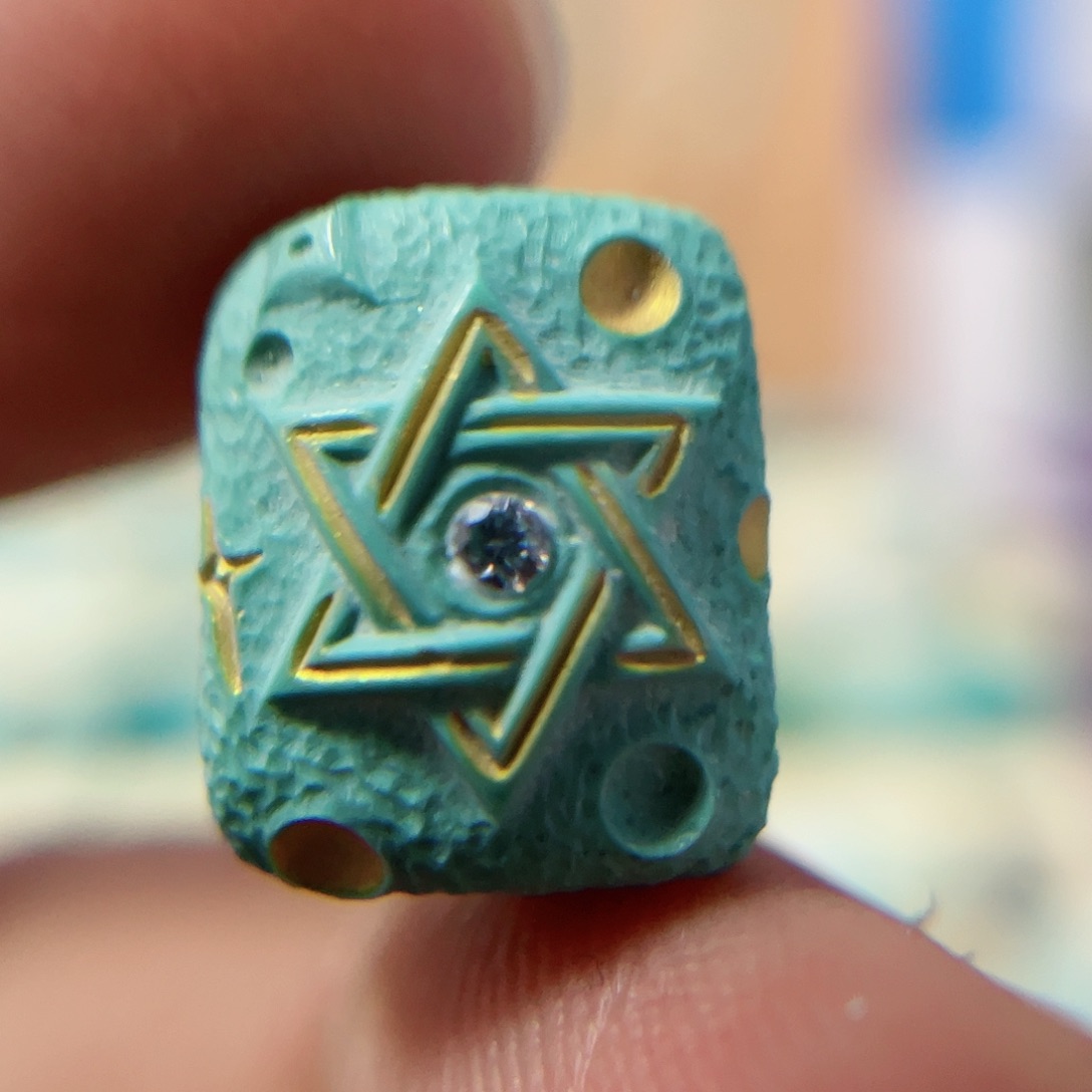 绿松石配饰未镶嵌