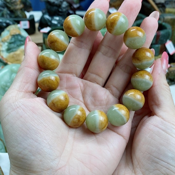 透闪石质玉手链未镶嵌