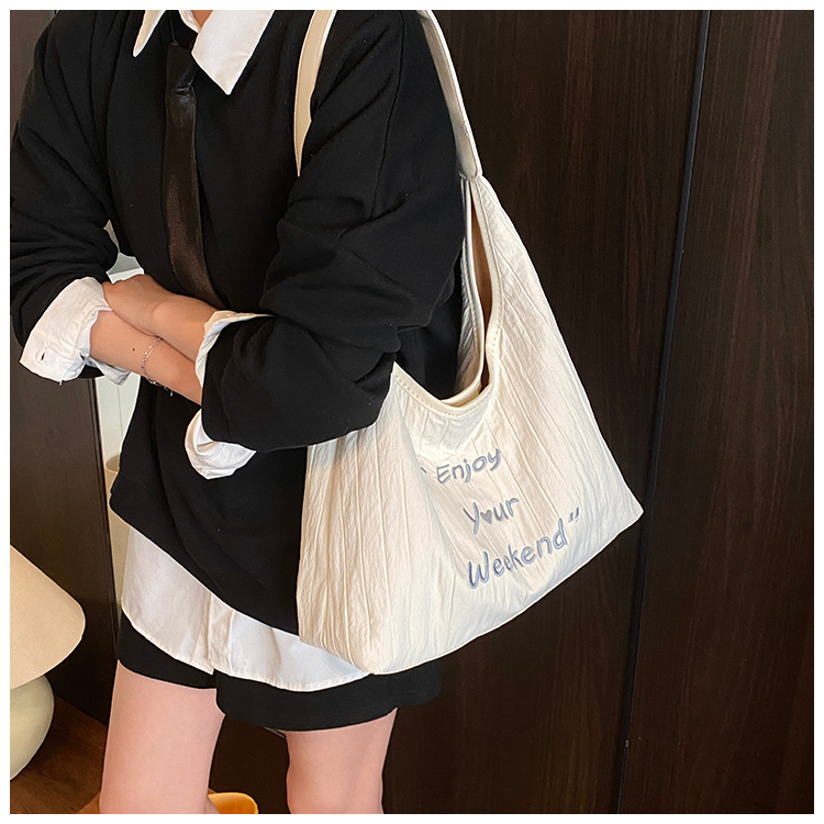 5557春夏新款潮流百搭托特包高级感小众春游大容量通勤单肩腋下包