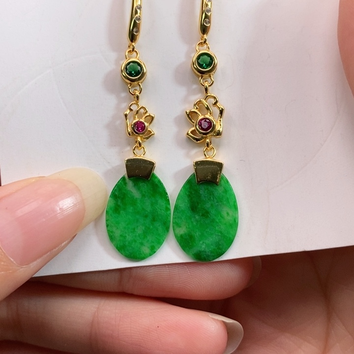 颈饰未镶嵌翡翠吊坠