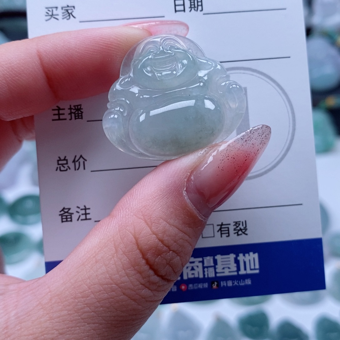 翡翠颈饰未镶嵌天然翡翠