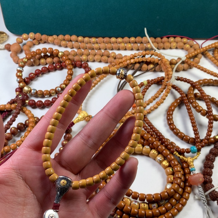 【闪购商品】橄榄核吊坠145555656866665