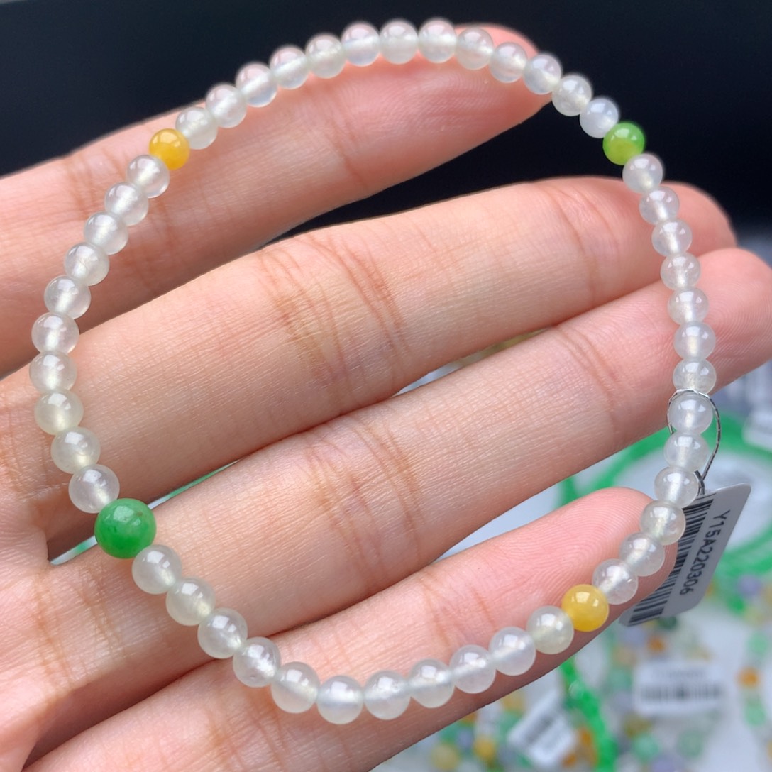 翡翠手链未镶嵌卡