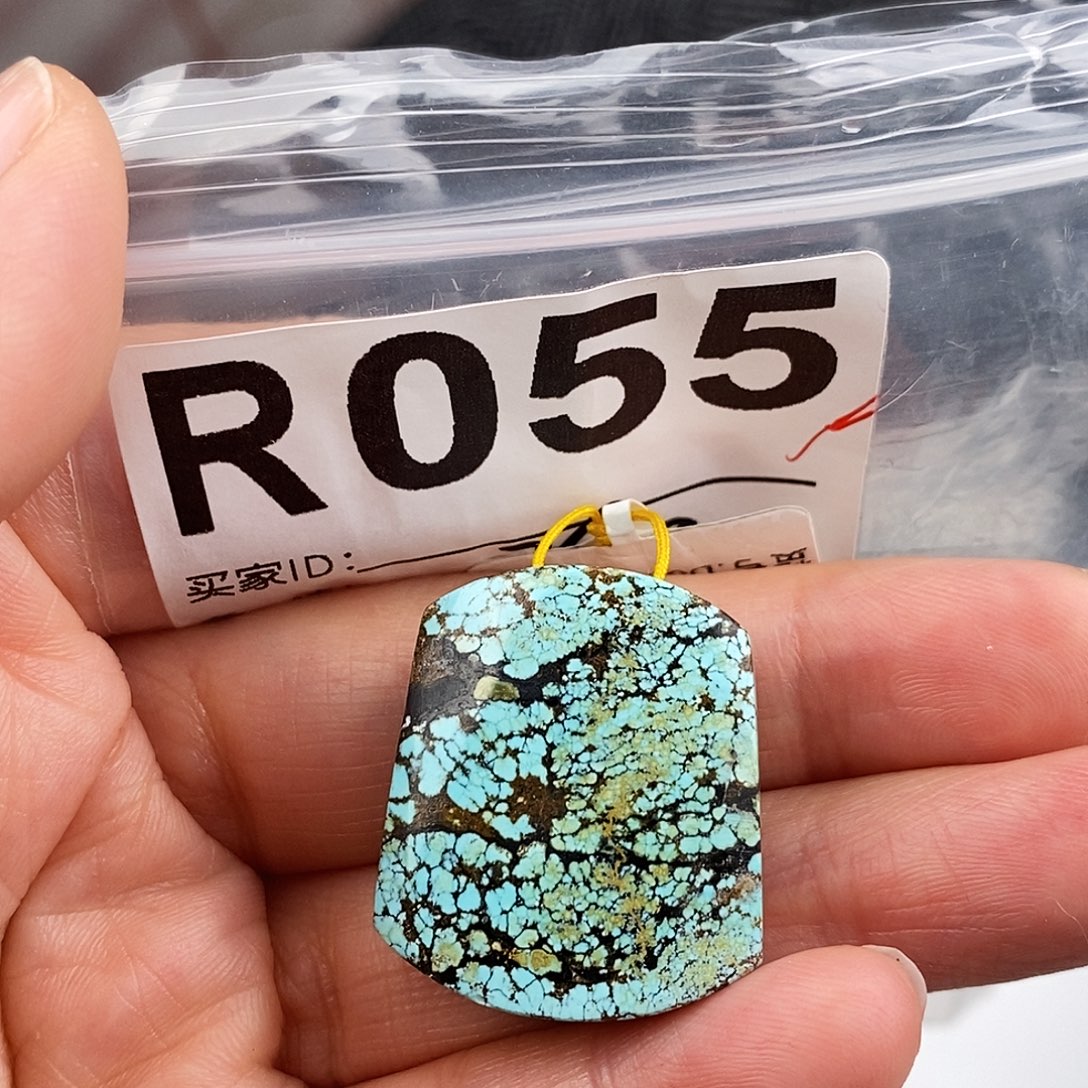 椰****绿松石未镶嵌原矿