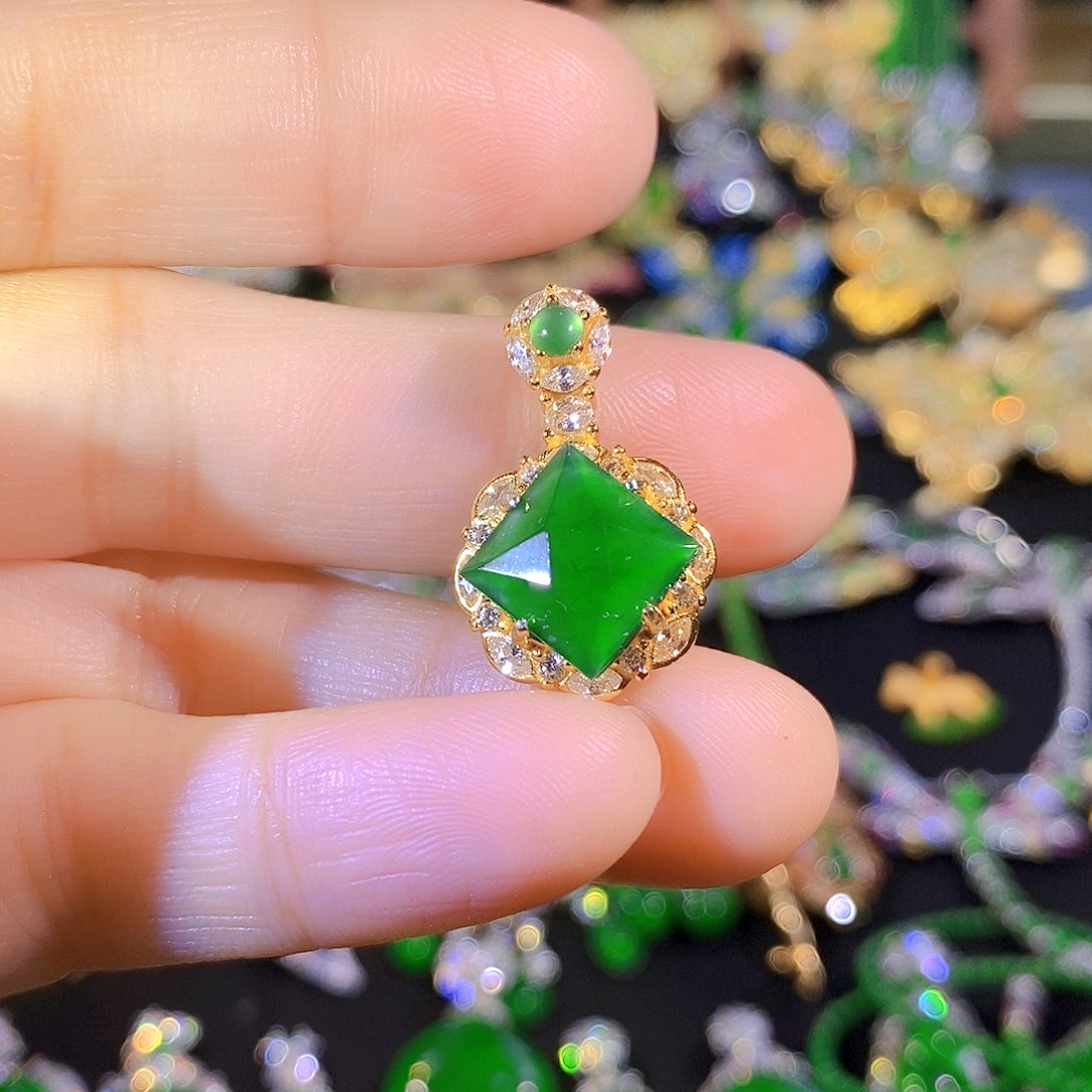 吊坠(不含链)银S925镶嵌翡翠