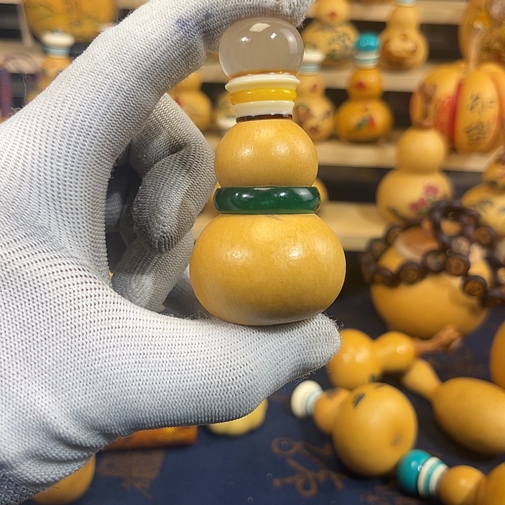 大叶紫檀（黑酸枝木类）