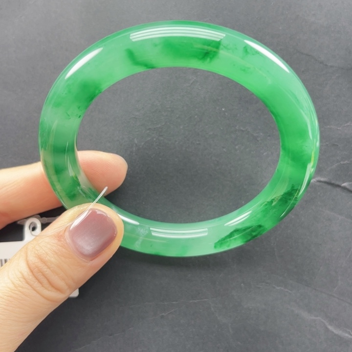 美***锅石英质玉未镶嵌手镯