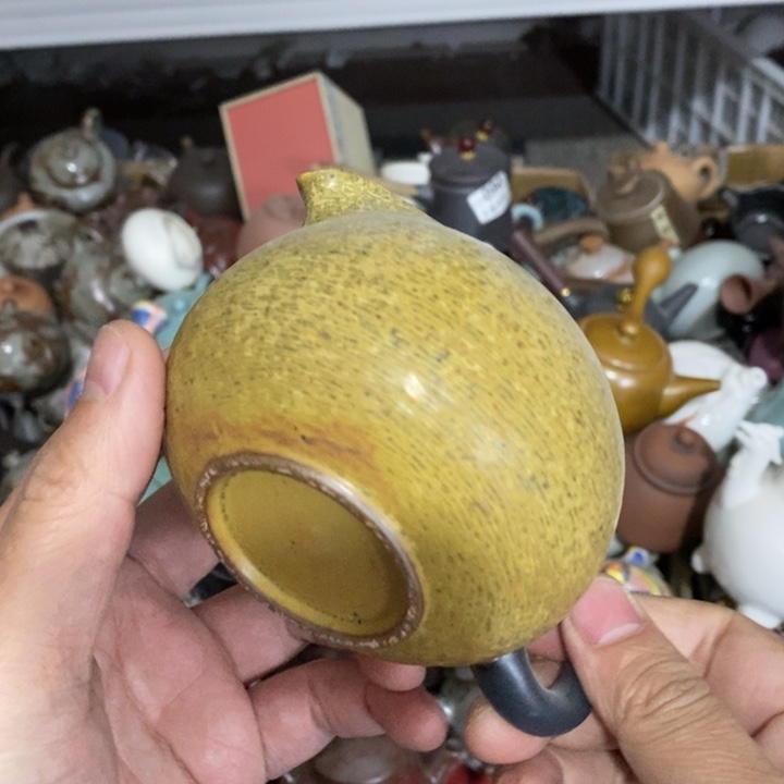 陶瓷艺术品及陶瓷壶