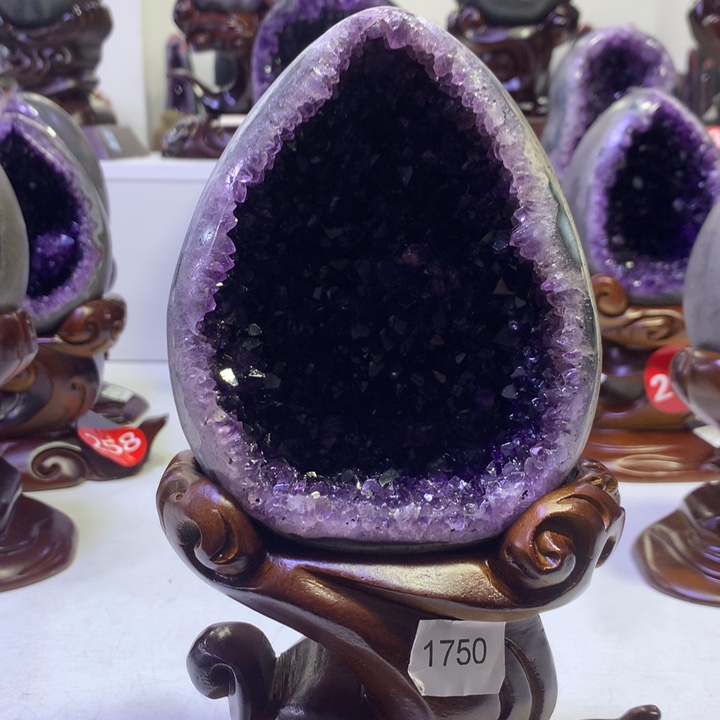 紫晶大型摆件（非配饰）未镶嵌蛋