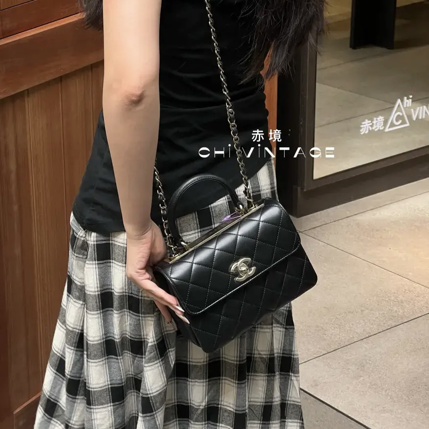 99新 Chanel/香奈儿 2426 黑金trendy cc mini手提斜挎包芯片款