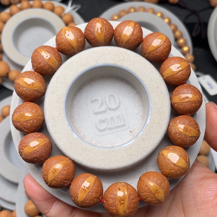 凤眼菩提手串16黄金眼