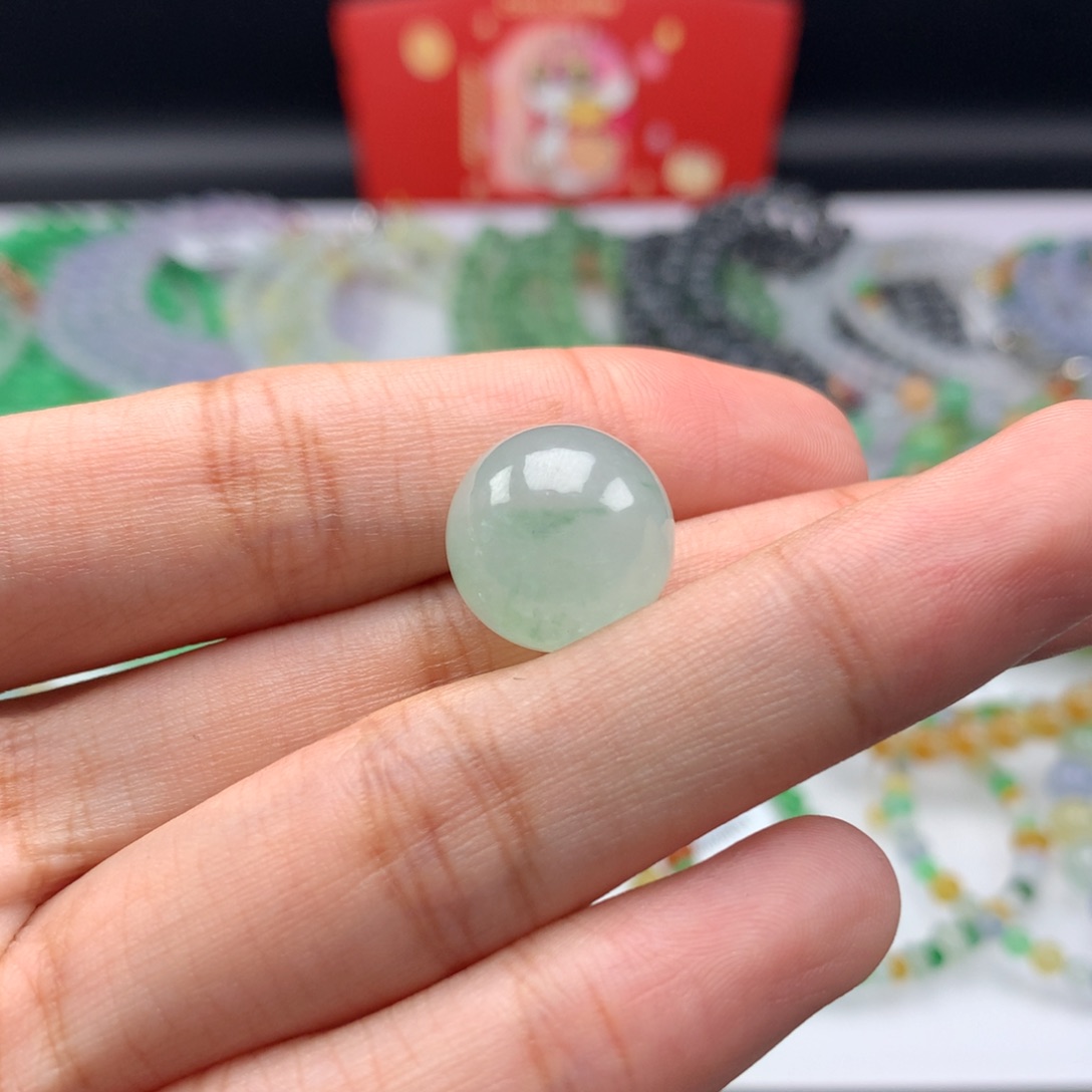 翡翠手链未镶嵌卡