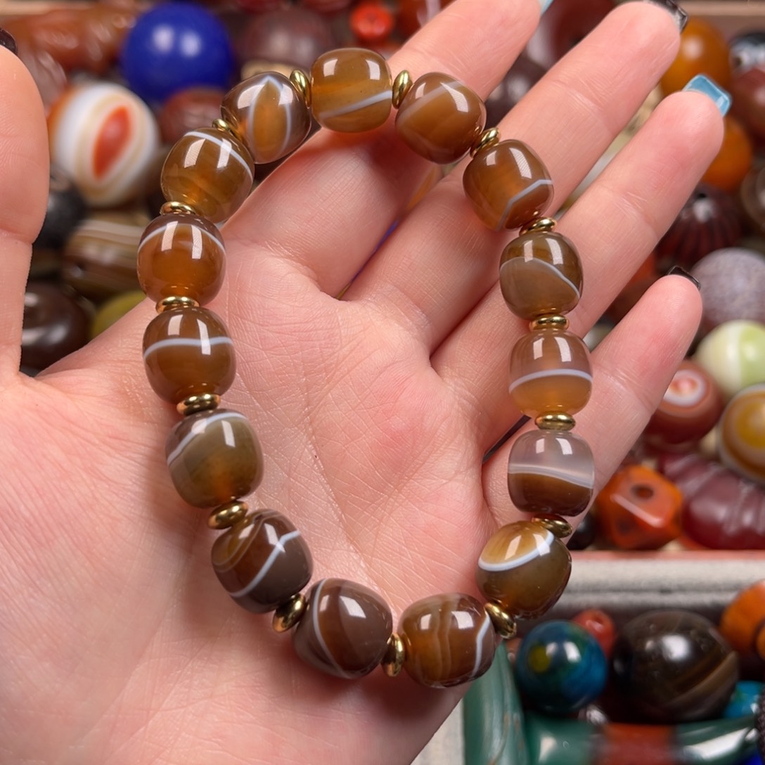 玛瑙/玉髓颈饰未镶嵌