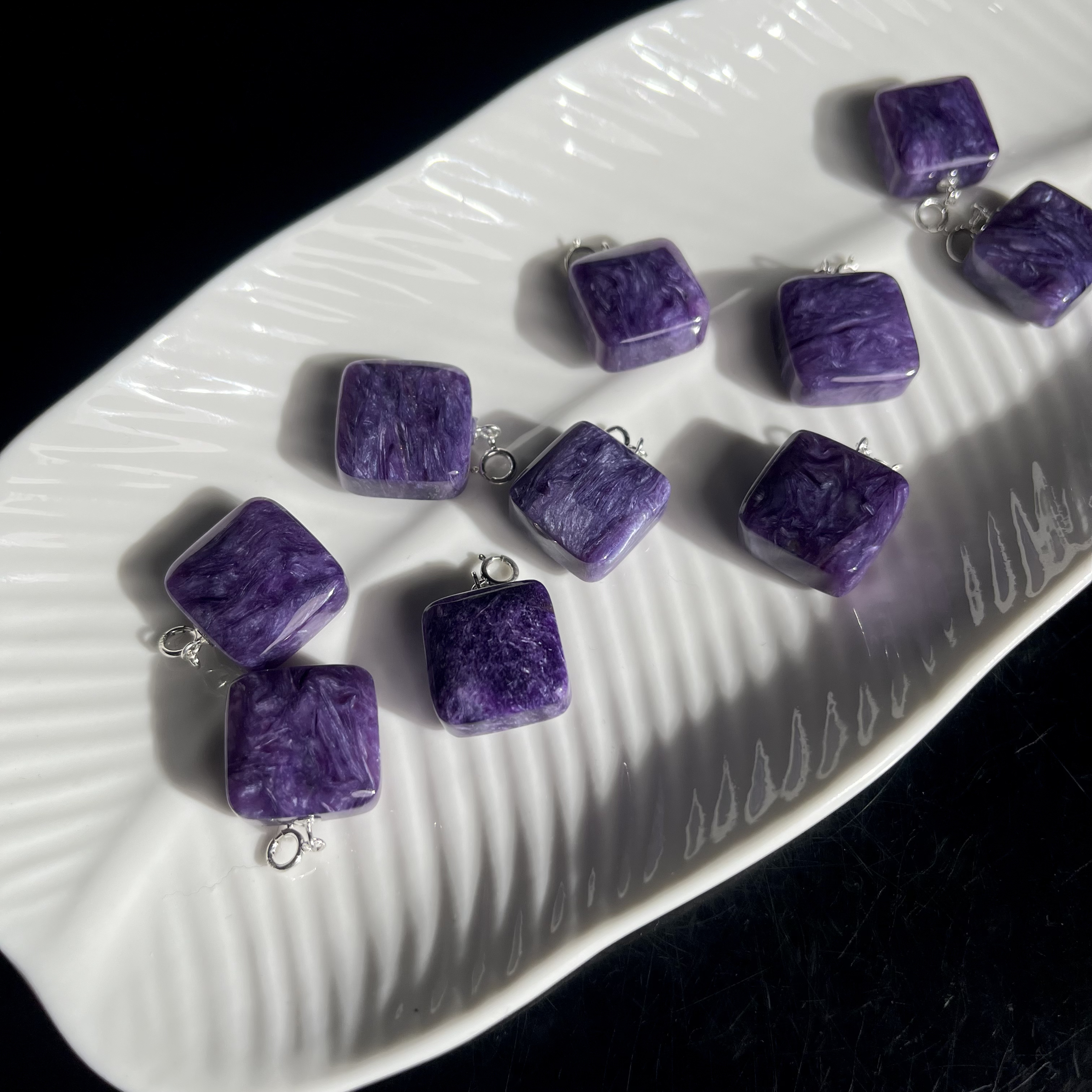 【大鱼甄选】紫龙晶方块吊坠15*15 ZW88多样性发其一