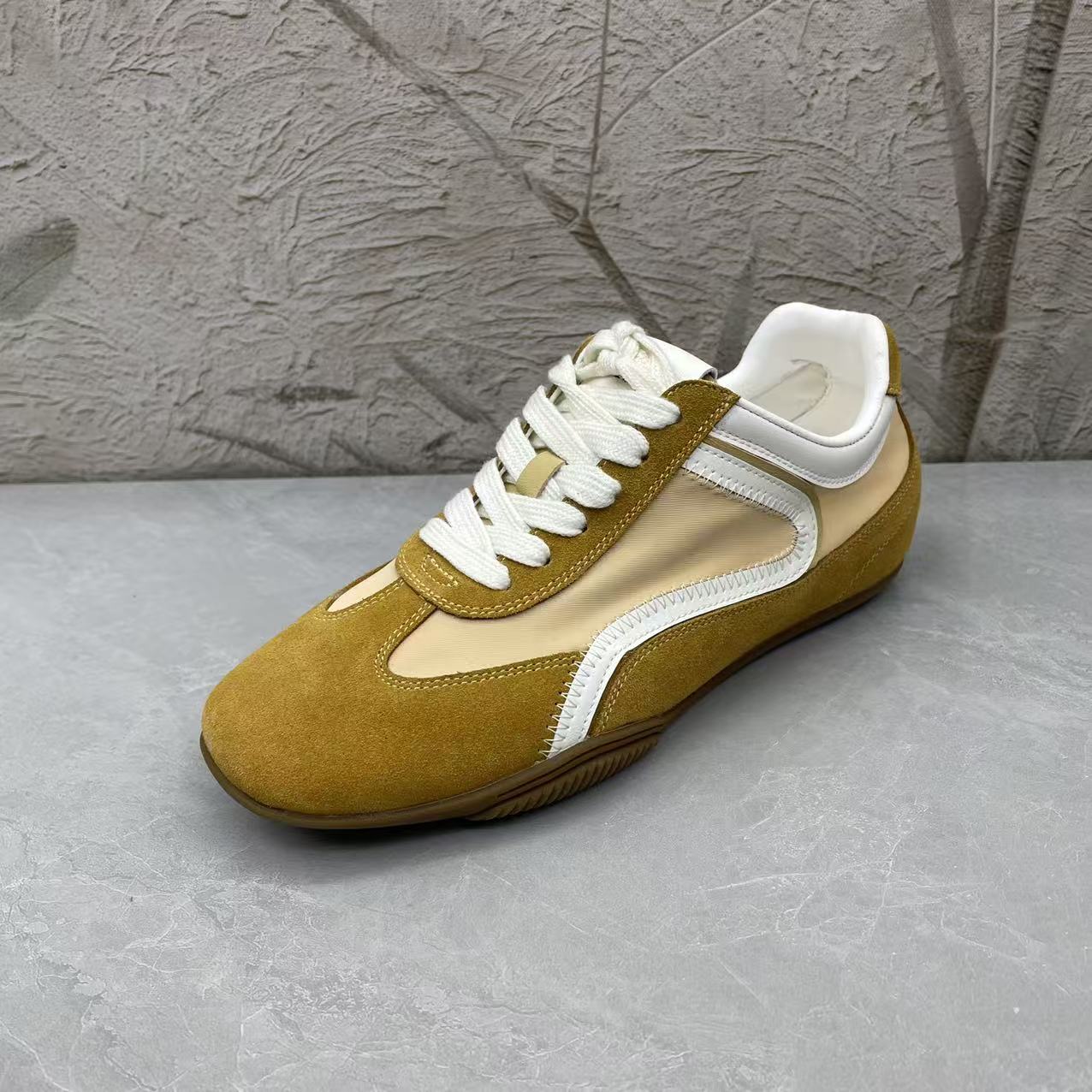 休闲鞋女    80135-16 （孤品）e/d区36/38码