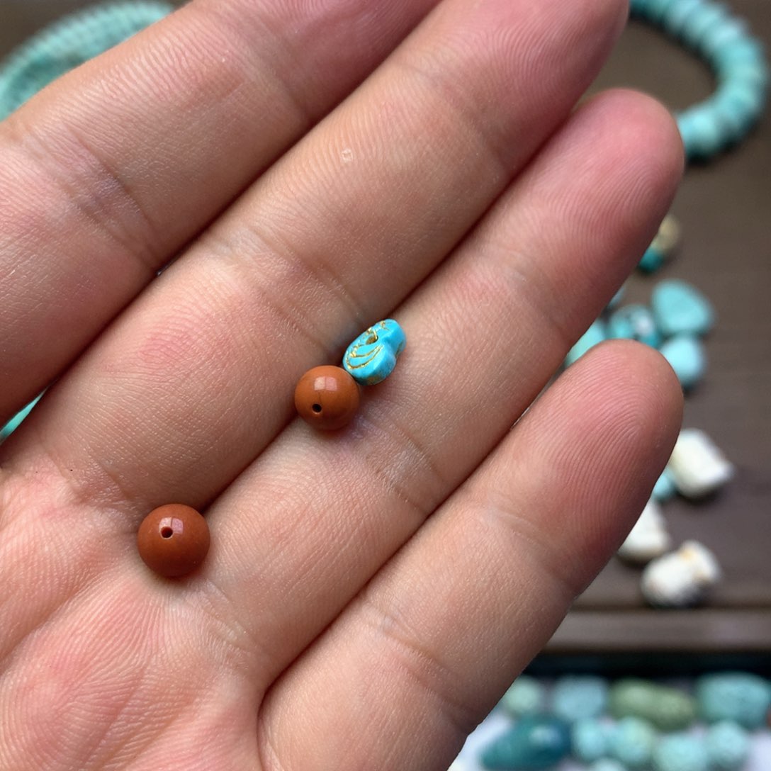 南红玛瑙雕刻未镶嵌