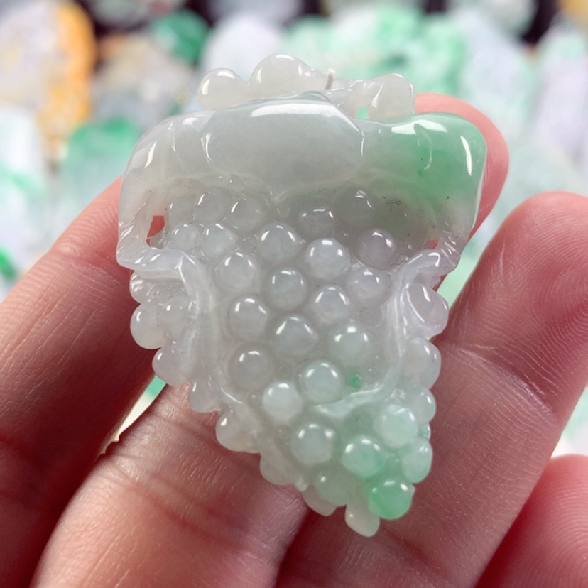 【闪购商品】翡翠吊坠(不含链)未镶嵌