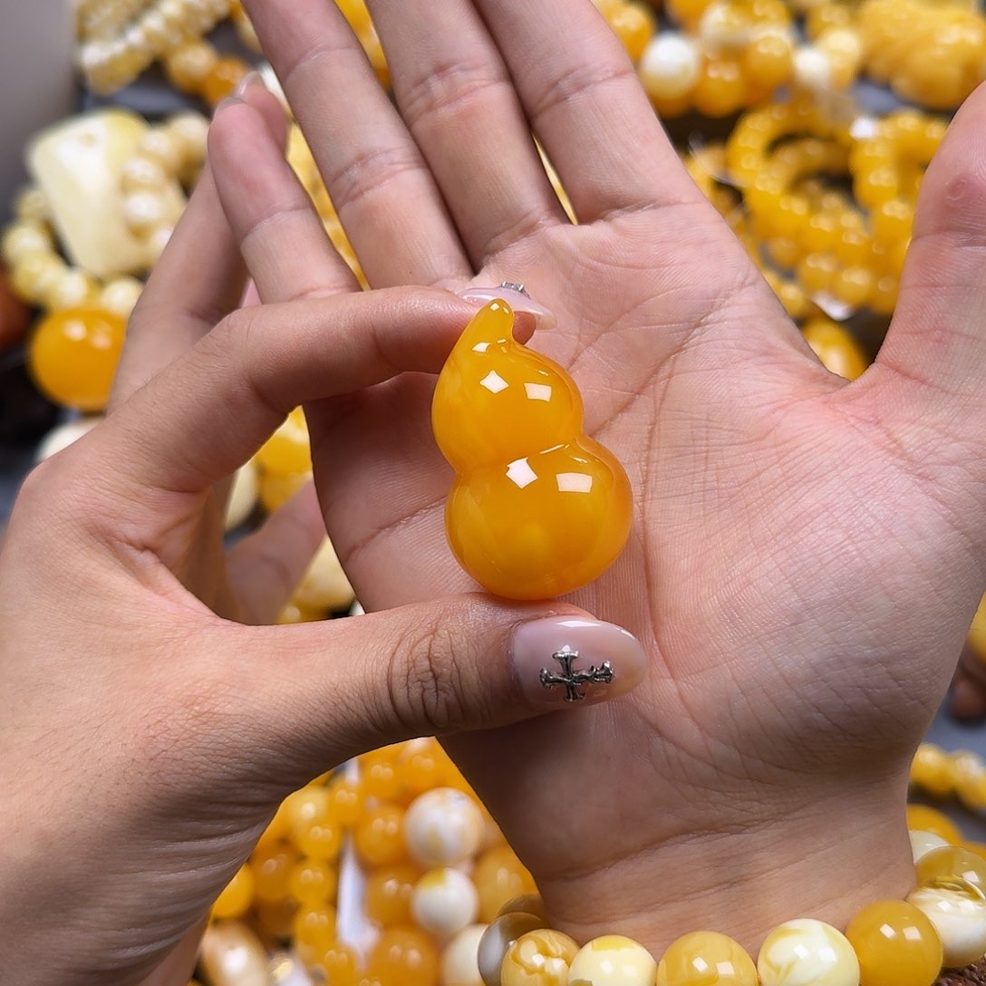 琥珀珠宝奇石未镶嵌葫芦