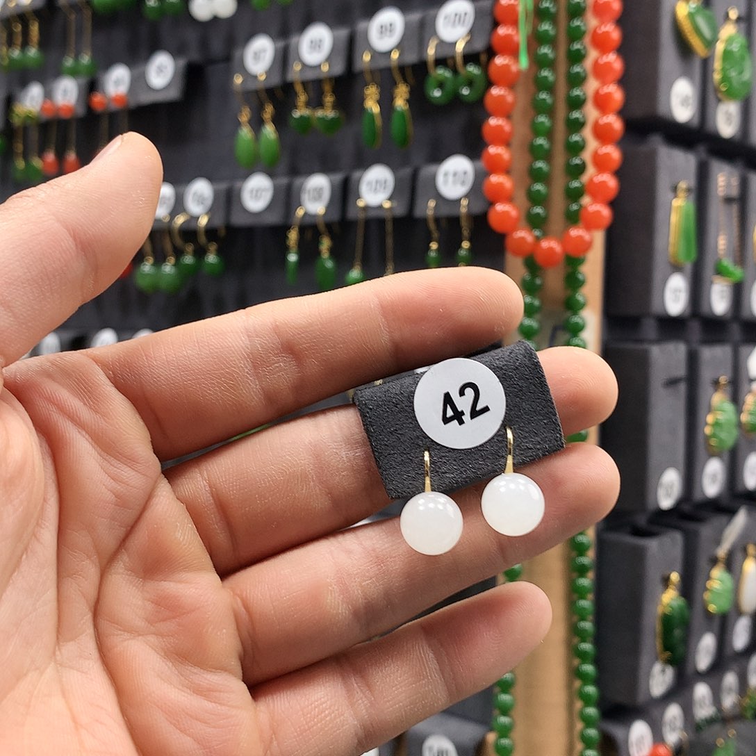 和田玉耳饰18K金镶嵌