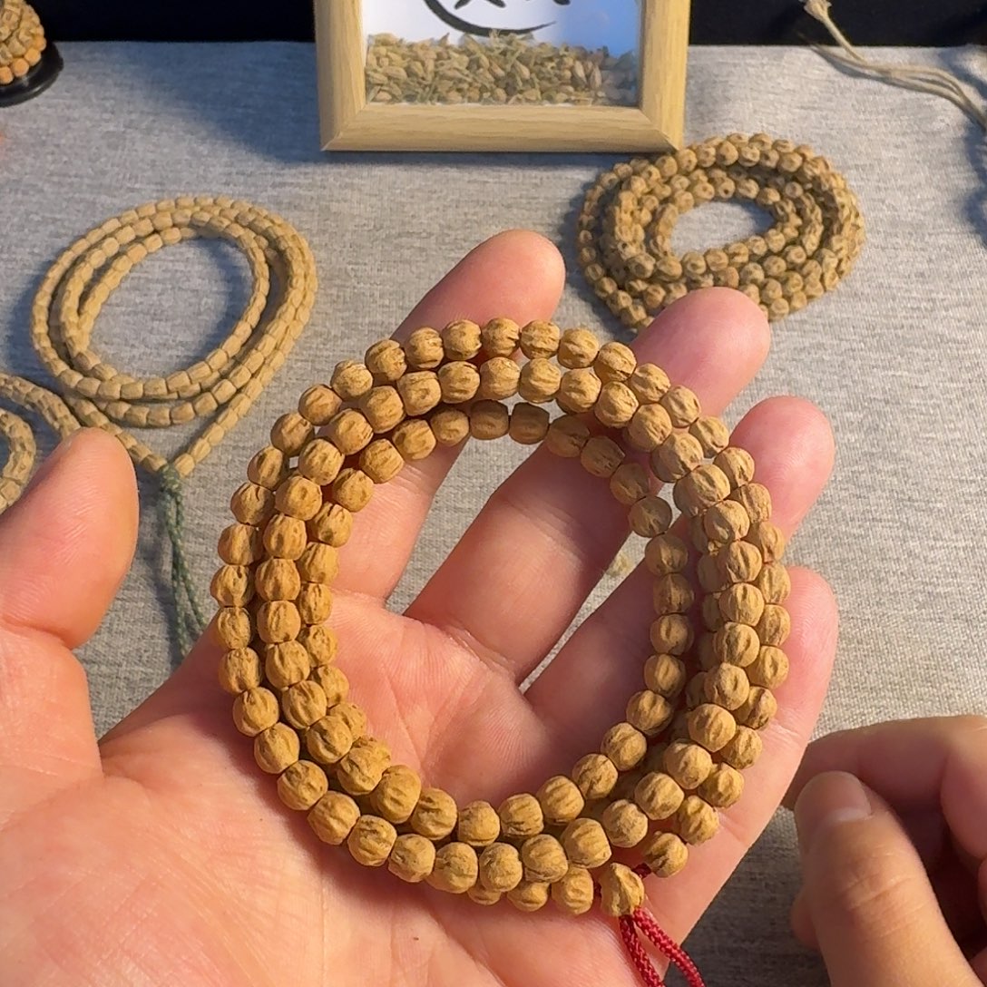 柏香籽/百香籽吊坠