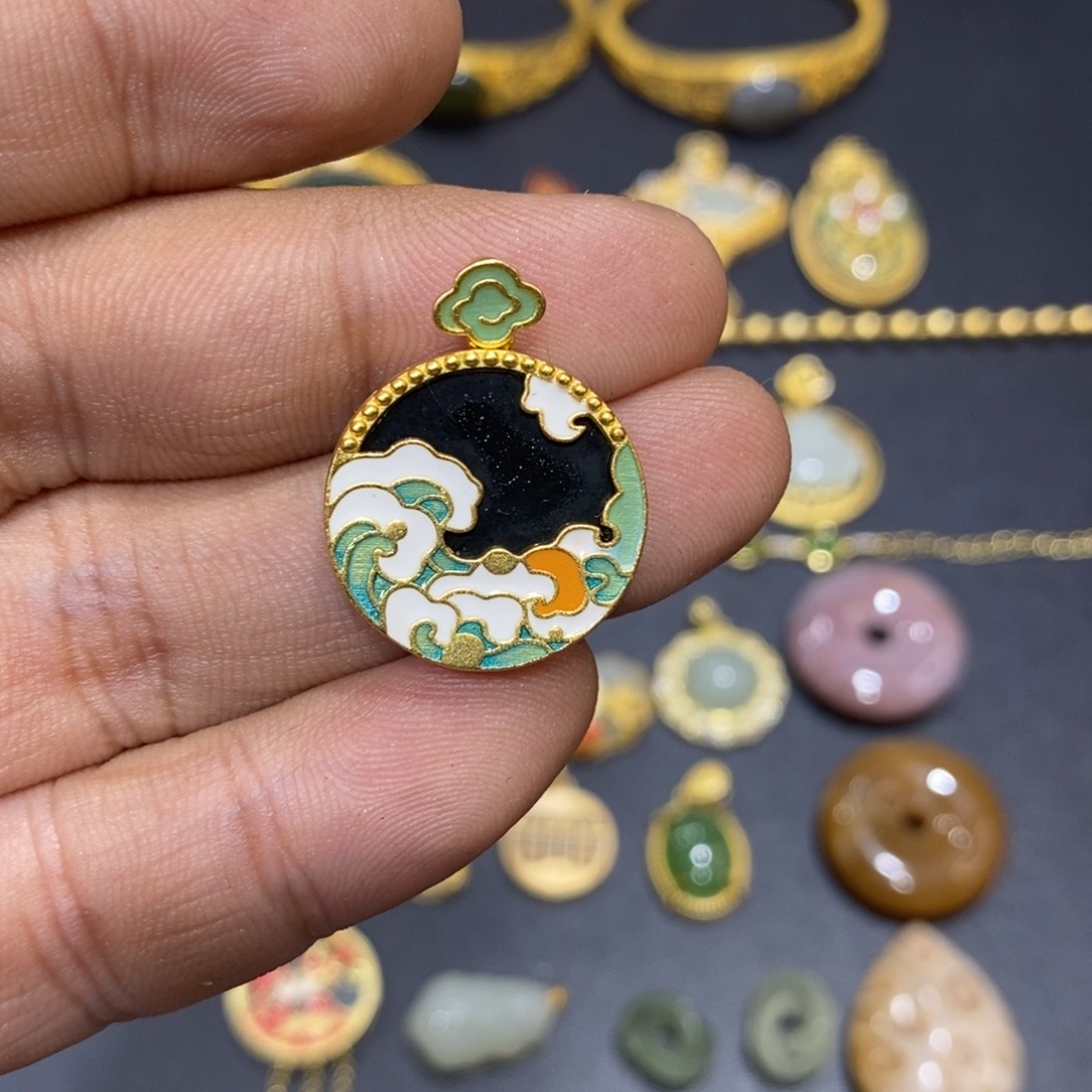 和田玉颈饰银S925镀金镶嵌